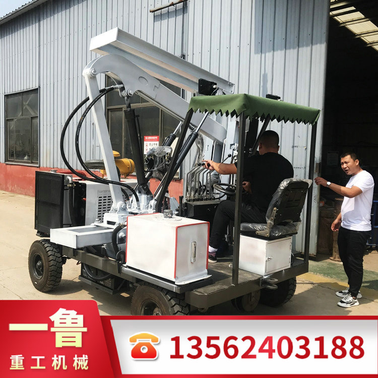 小四輪打樁機