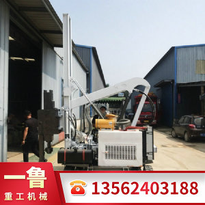 小四輪打樁機